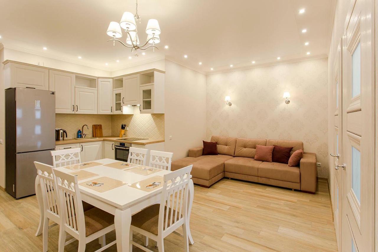 2-Roomed Apartment With Living Room Οδησσός Εξωτερικό φωτογραφία