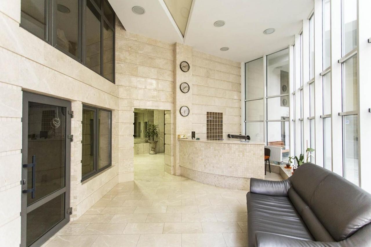 2-Roomed Apartment With Living Room Οδησσός Εξωτερικό φωτογραφία